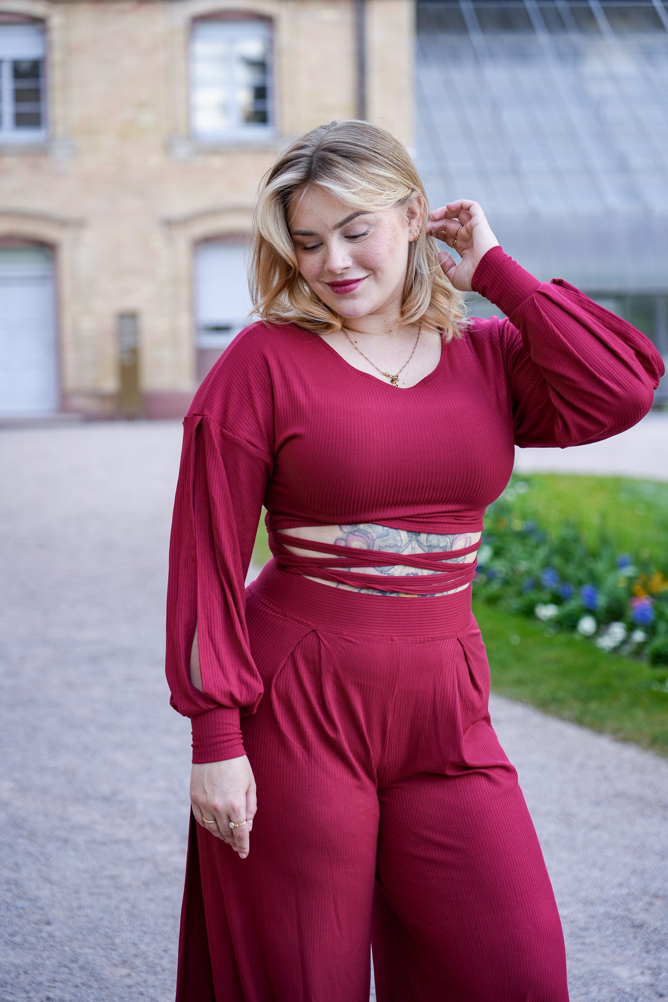 Weiches Tencel-Oberteil mit modischen Details für Damen – fair produziert
