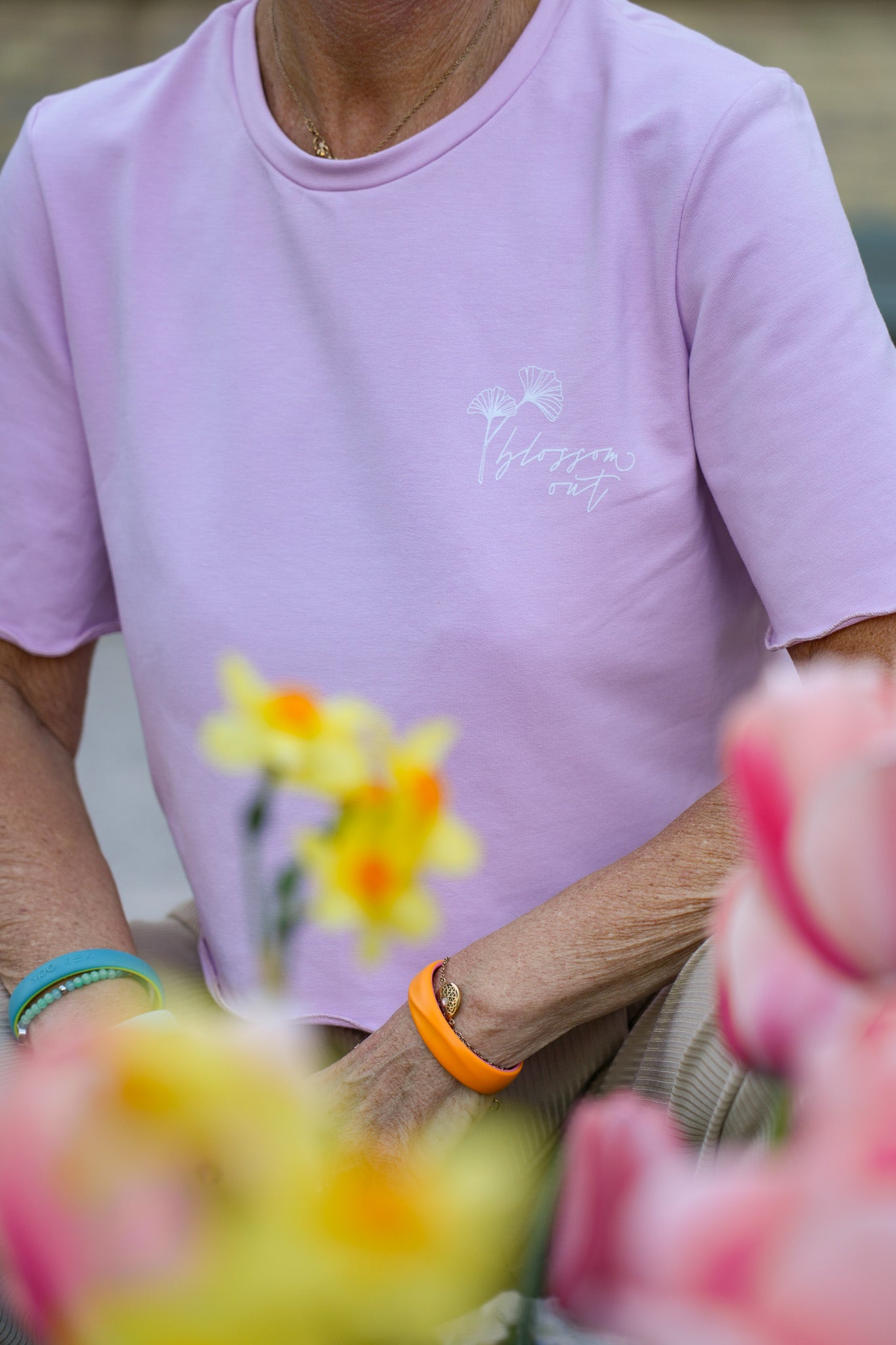 Weiches Damen T-Shirt mit romantischem Look und Schmetterlingsärmeln