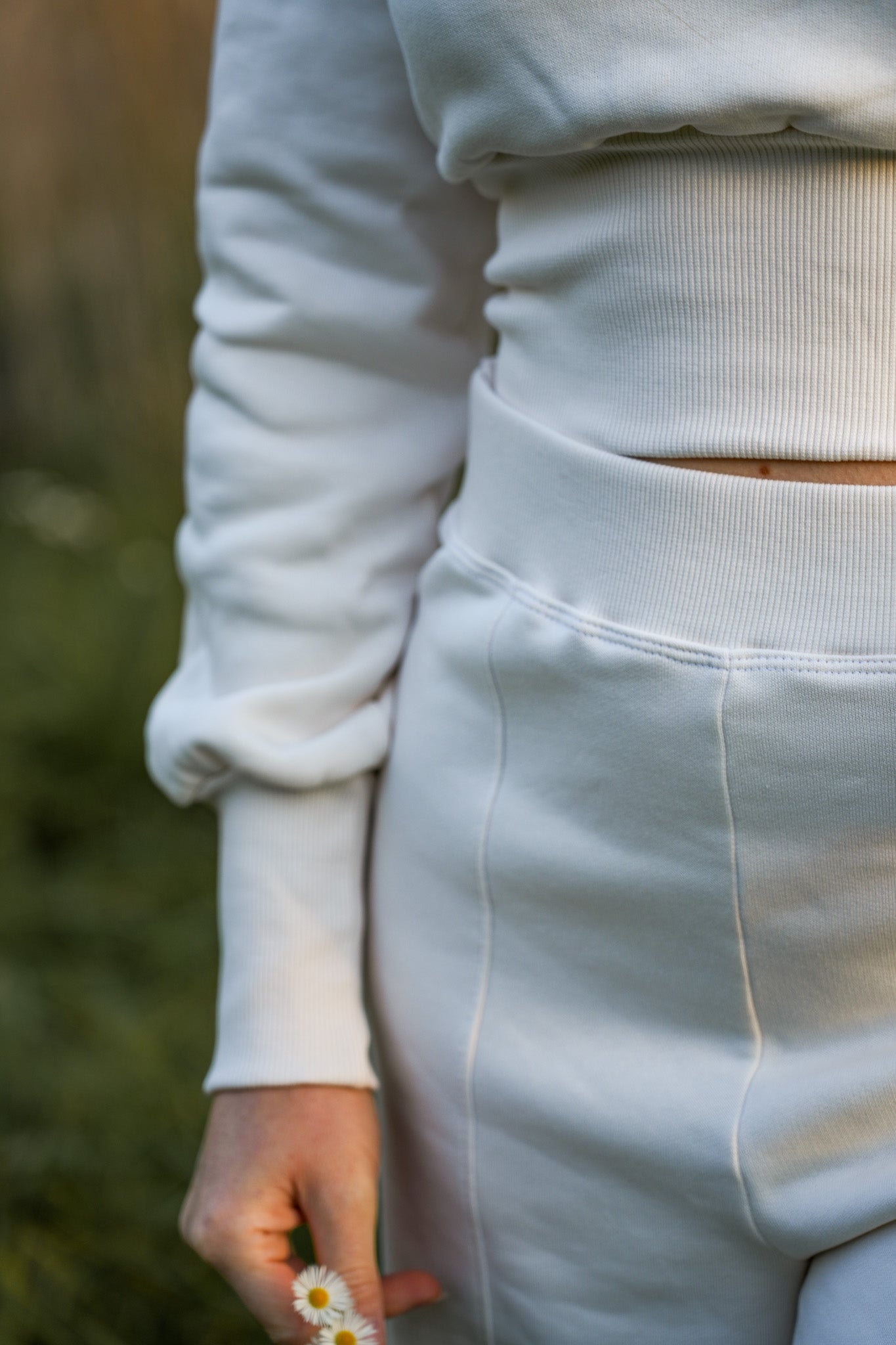 Weiches Sweatshirt in Cremeweiß für kalte Tage