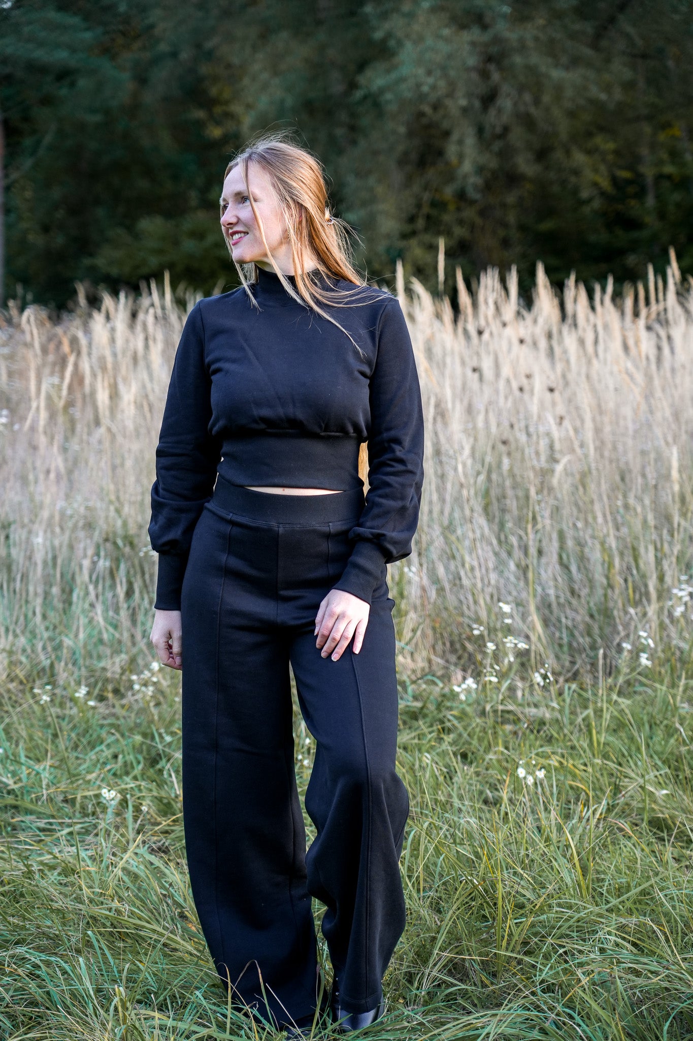 Warme Lounge-Hose mit weitem Schnitt und Komfortbund