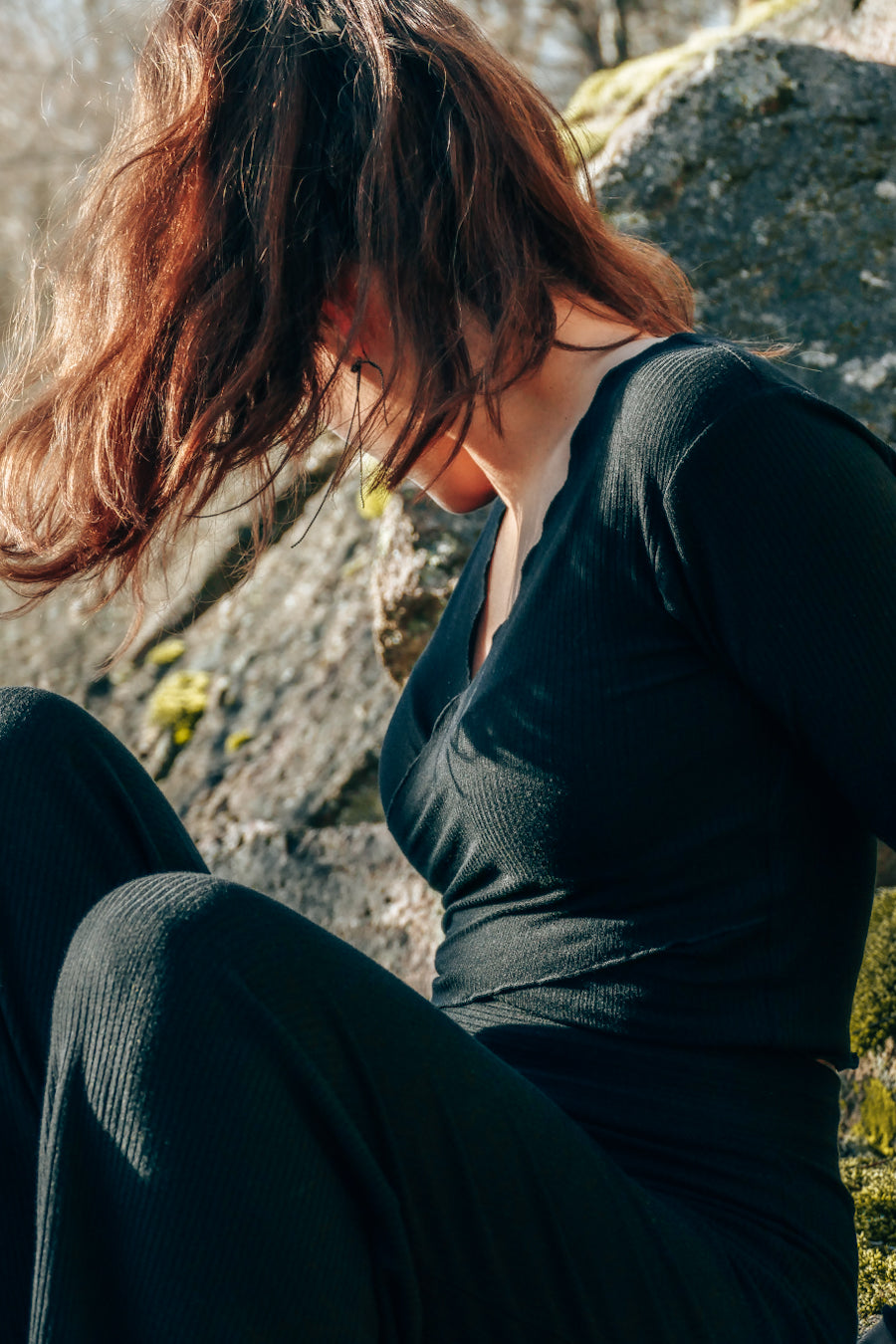 Nachhaltiger Crop Pullover aus weichem Rippstoff mit Rüschen