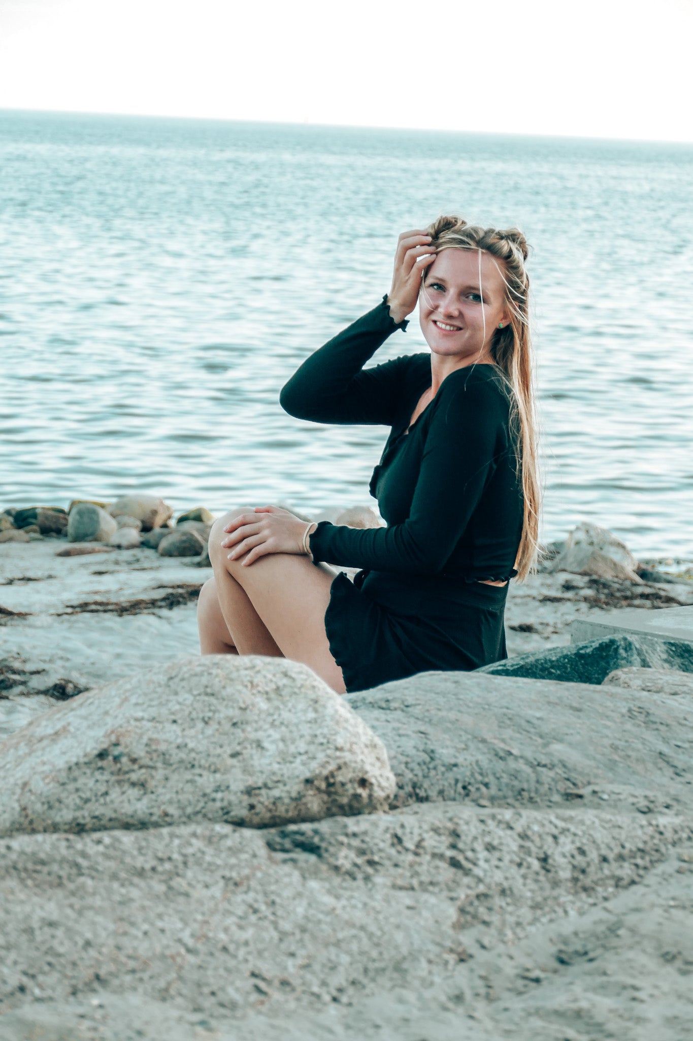 Crop Pulli aus nachhaltigem und schwarzem Stoff für den Sommer