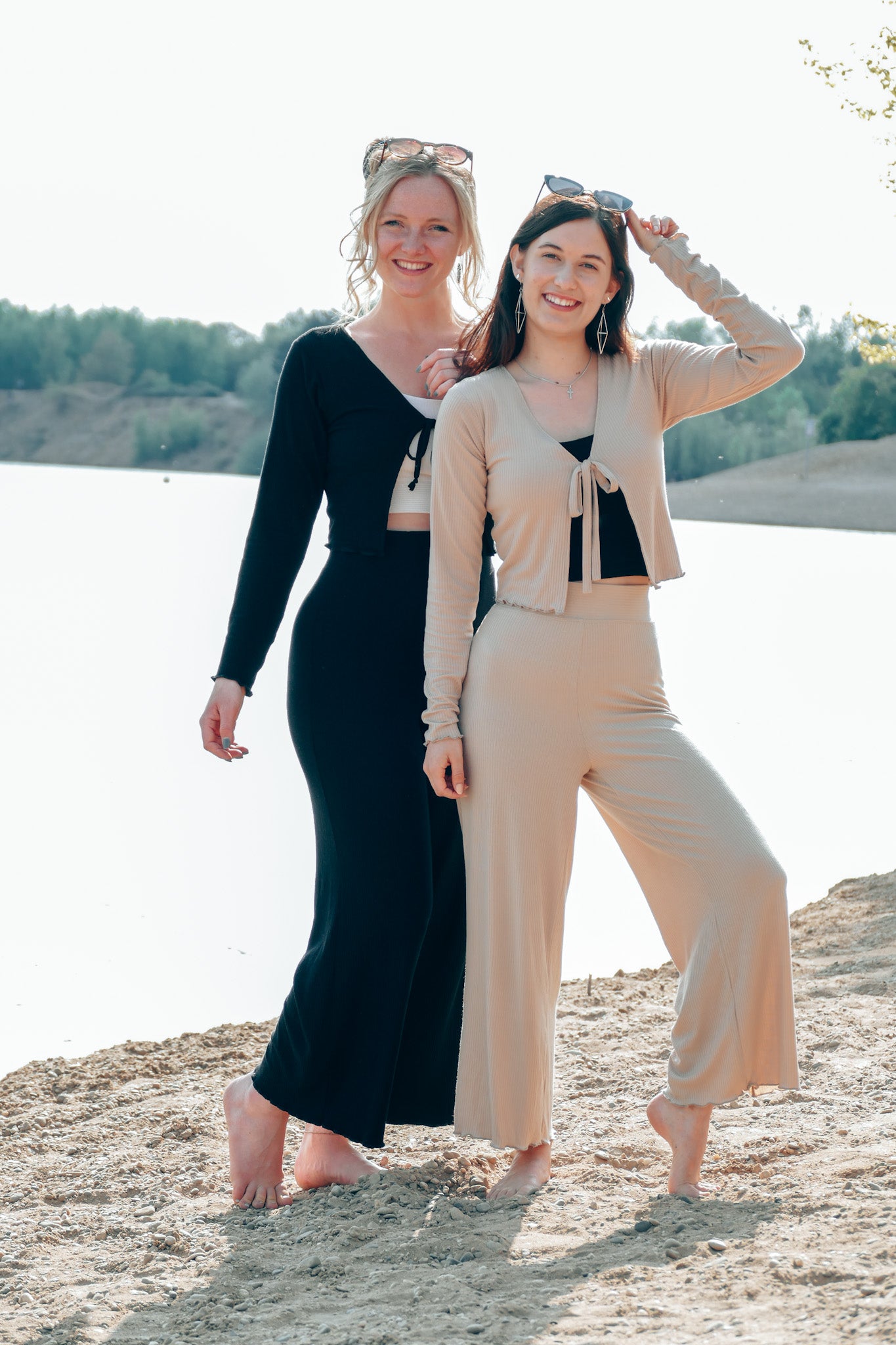 Nachhaltige Loungewear Outfits für den Sommer so wie diese bequem High Waist Hose