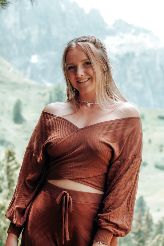 Gerippter und leichter Pullover in Crop Länge für Damen 