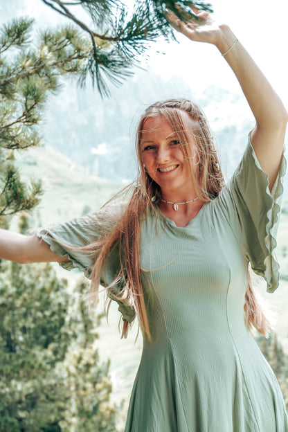 Wunderschönes Prinzessinnen Kleid für den Sommer mit weiten Ärmeln