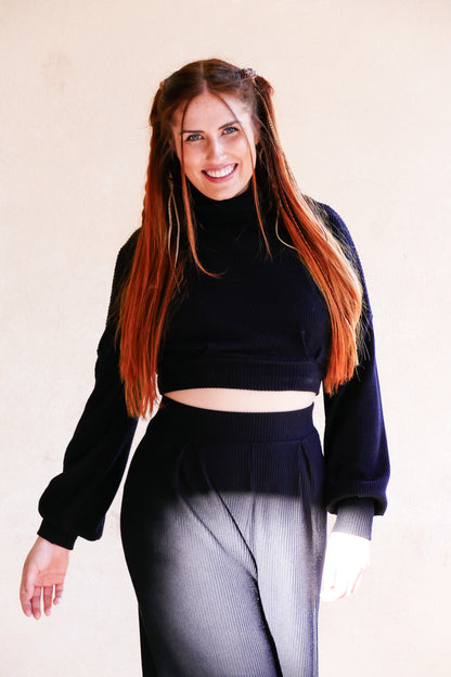 Winterhose die der neuste Trend ist mit Falten und weitem Bein