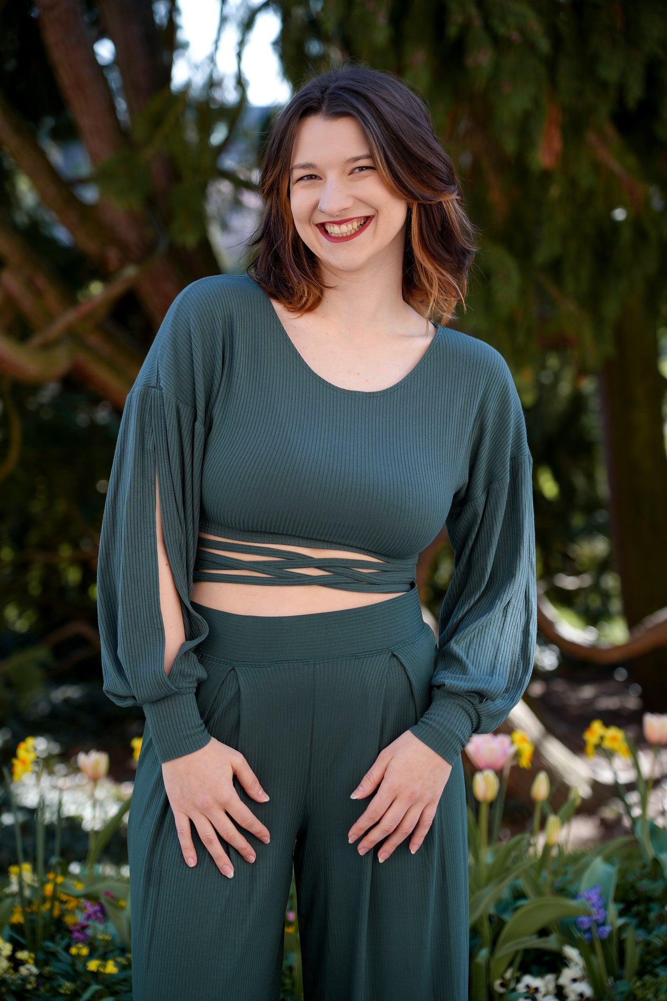 High-Waist-Stoffhose mit elastischem Bund für besten Sitz