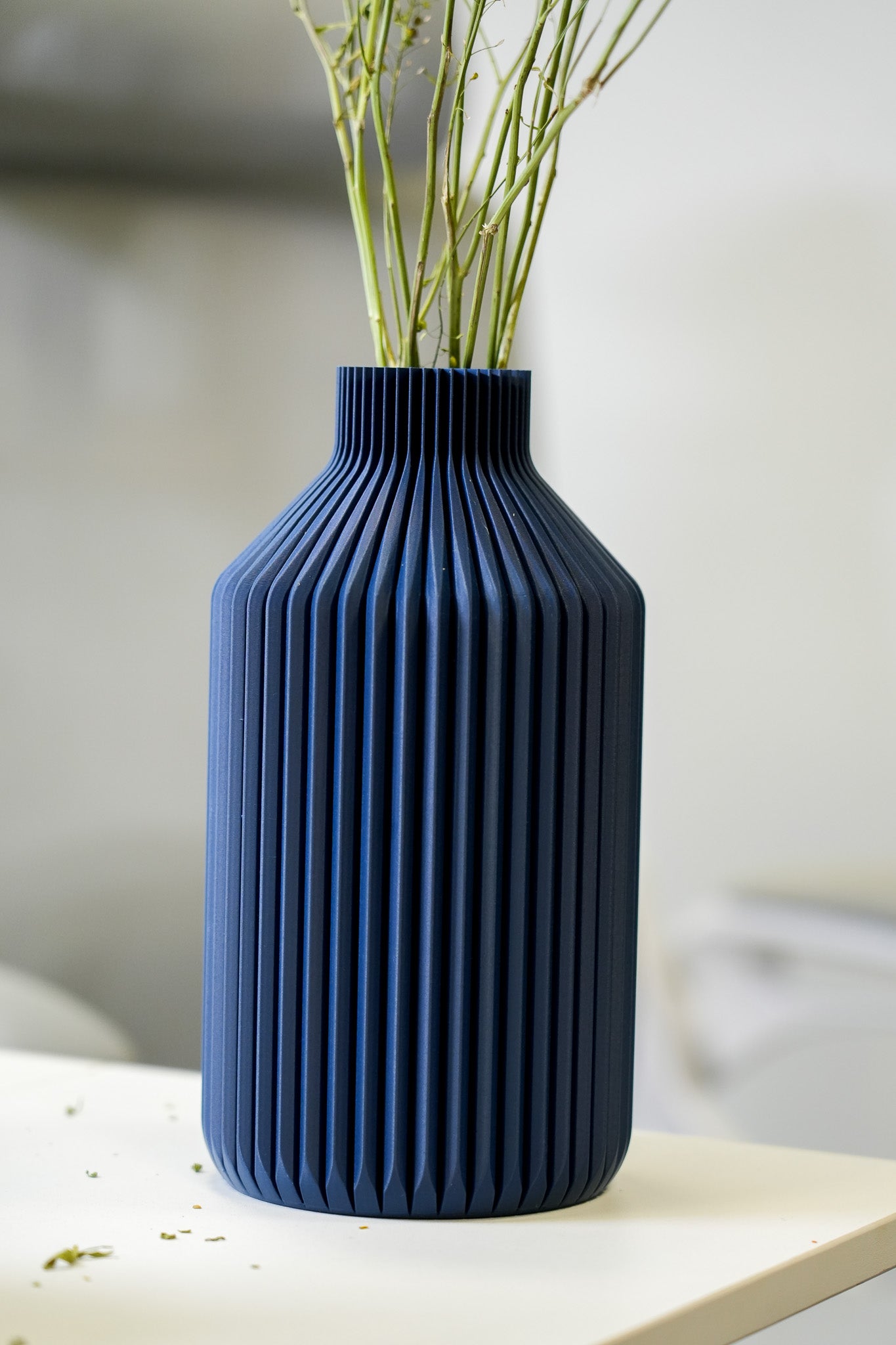 Langlebige und schlichte Vase als Geschenk 