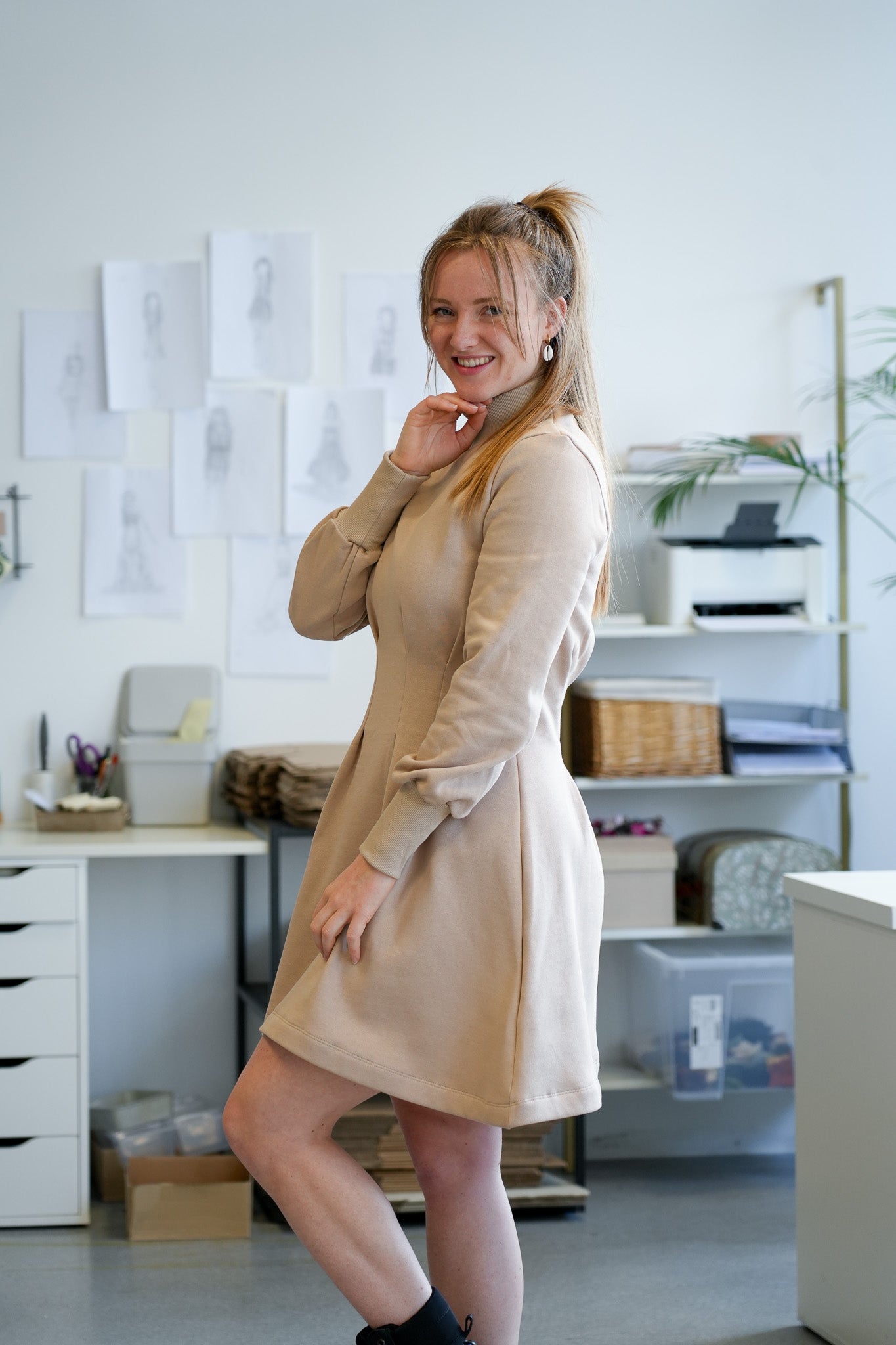 Warmes Bio-Baumwollkleid in Dune mit langen Ärmeln