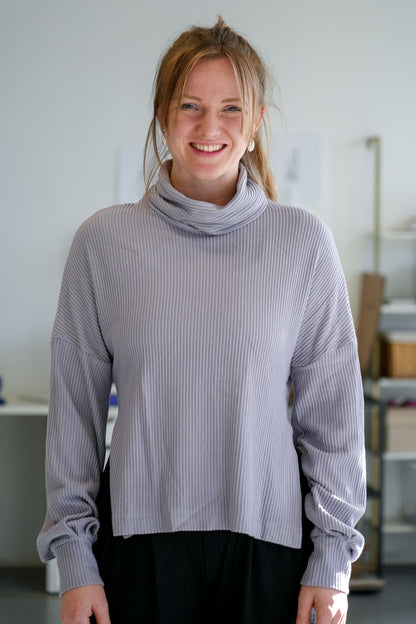 Aila Basic Pulli flieder