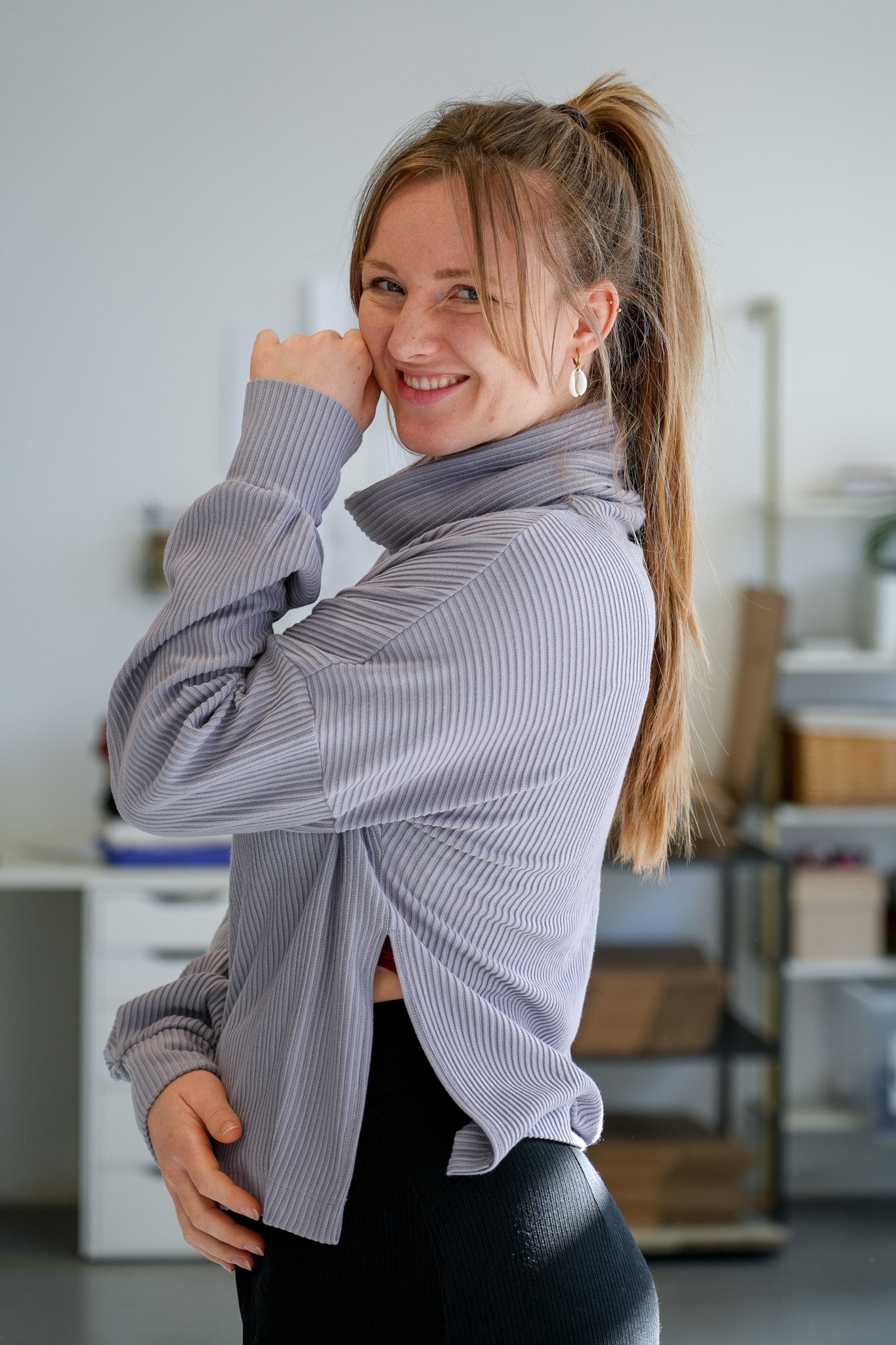 Aila Basic Pulli flieder