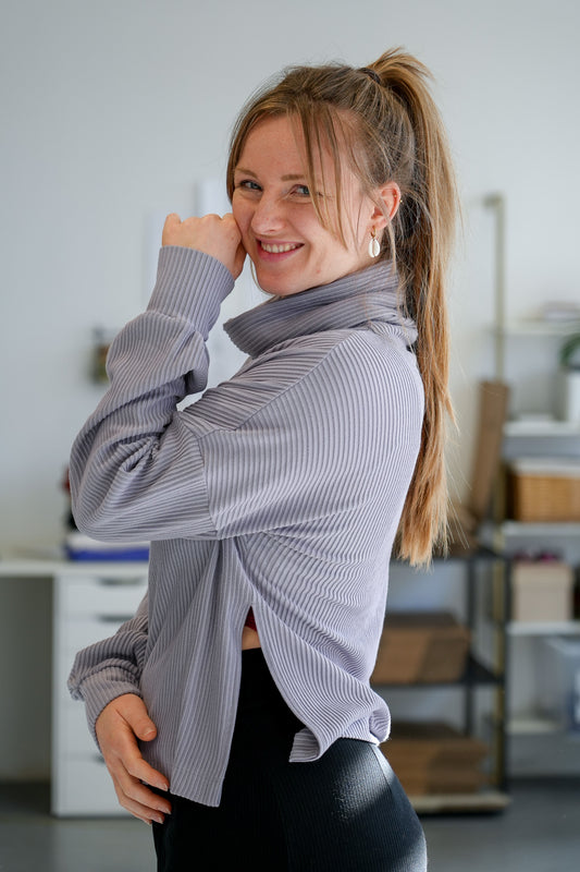 Aila Basic Pulli flieder