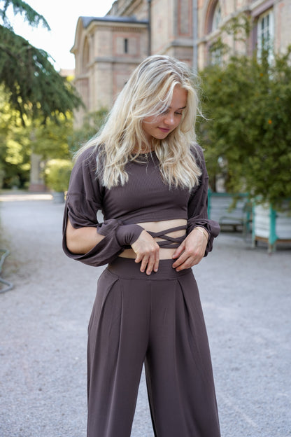 Figurbetonter Crop Pulli aus weichem Tencel