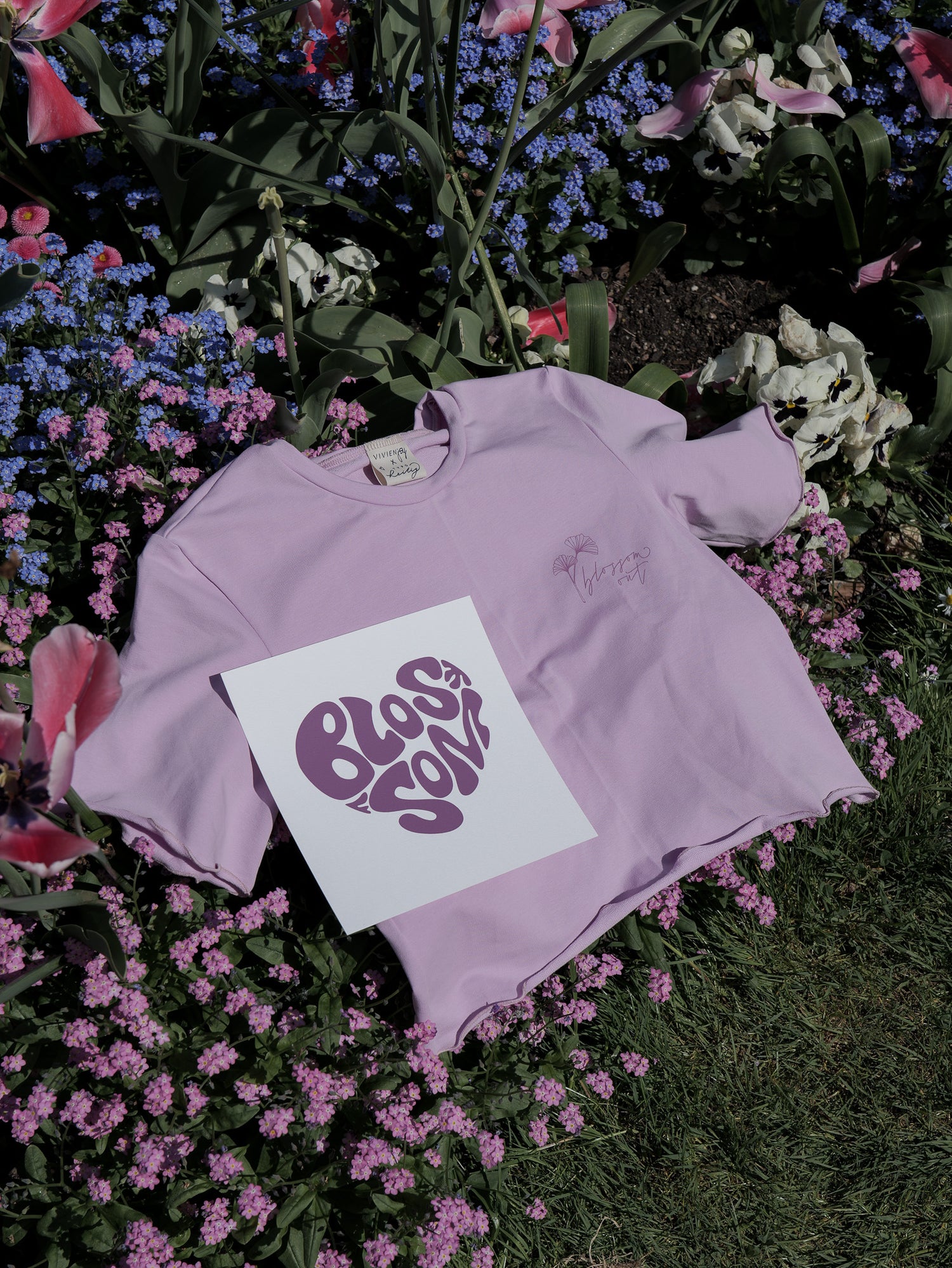 Hübsches sommerliches T-Shirt in Crop Länge aus nachhaltiger Produktion in Deutschland