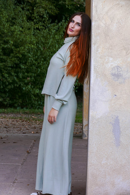 Komfortable Hose in weicher Rippstruktur, Farbe Mint