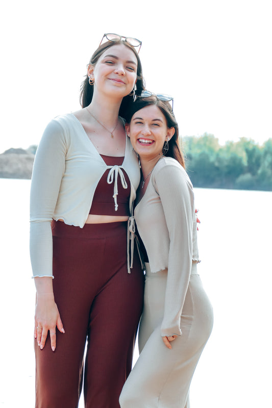 Bequeme Loungewear für Damen im Sommer aus nachhaltigem und geripptem Stoff